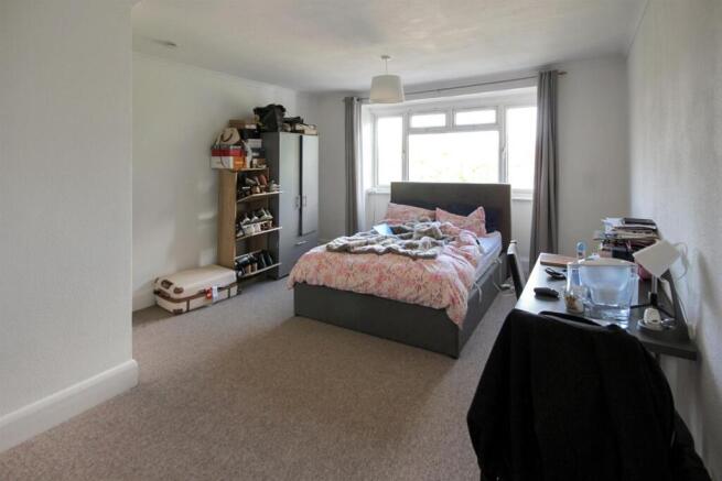 Studio Room