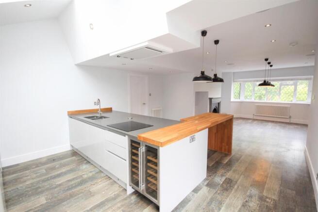 Kitchen/Dining room