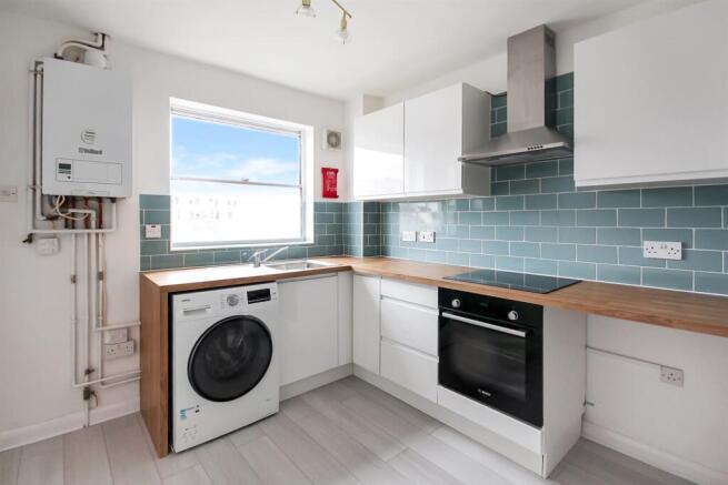 Living/Kitchen Space