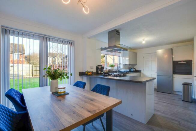Open Plan Fitted Dining Kitchen