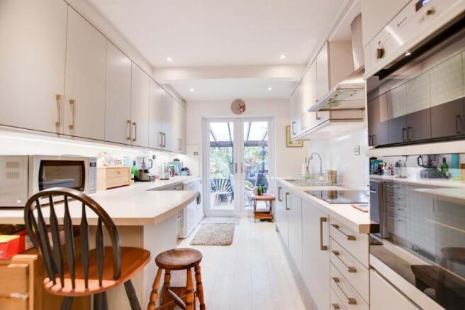 Extended Fitted Kitchen