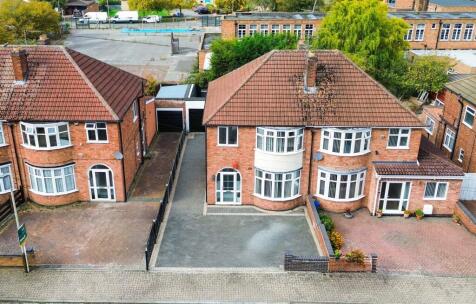 Plymouth Drive, Evington, Leicester