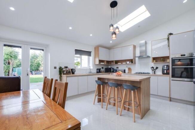 Open Plan Fitted Dining Kitchen
