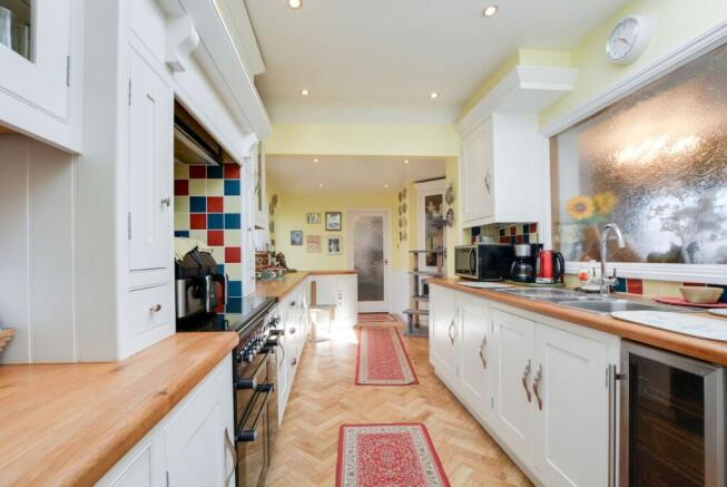 Fitted Kitchen