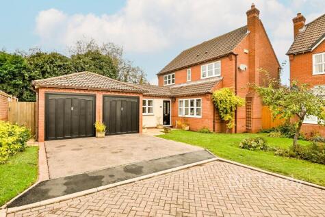 Manor Rise, Lichfield, WS14