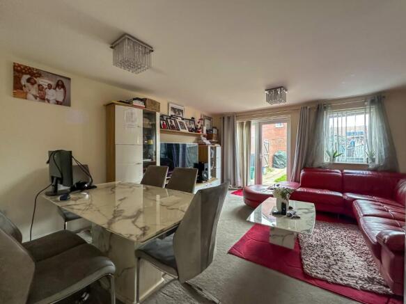 Living/Dining Room
