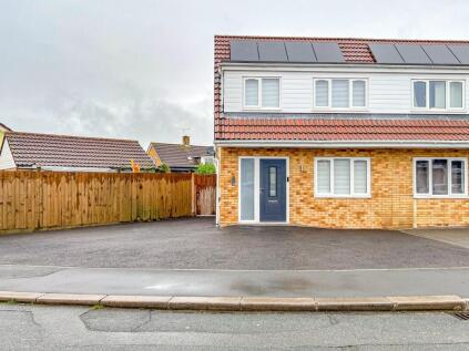 Standish Avenue, Patchway, Bristol, BS34