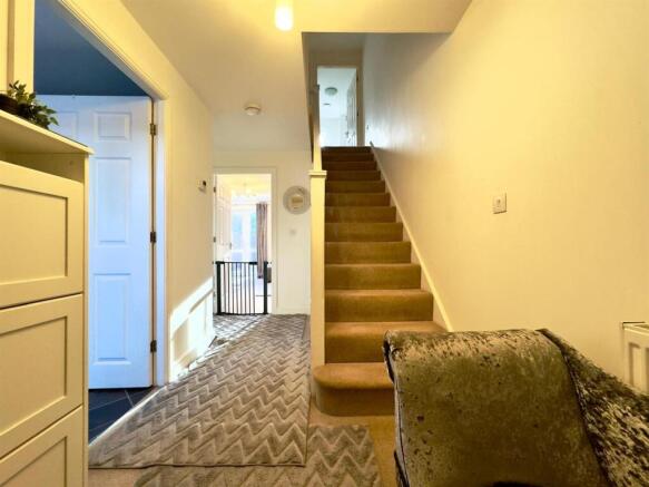 hallway 1.jpg