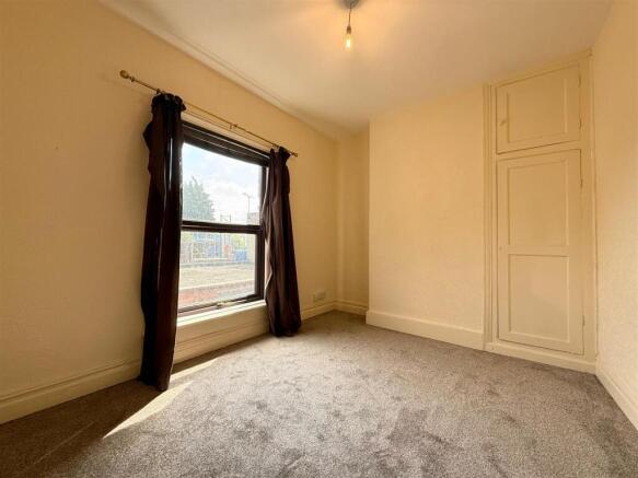 Bedroom/ Lounge