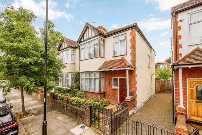 42 Clitherow Aven...