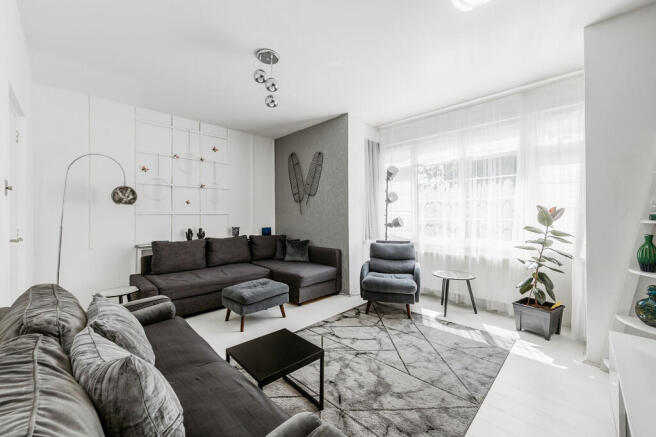 Creighton Road (5...