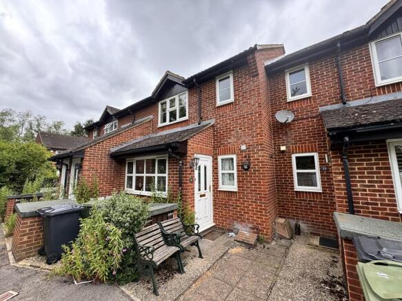 31 Tongham Meadow...