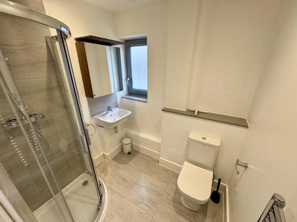 17 ST James House...