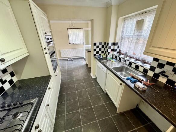 90 Broadacres - K...