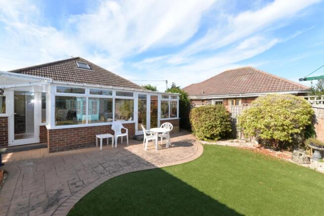 2 Bedroom Bungalow For Sale In Arnolds Close Barton On Sea New Milton