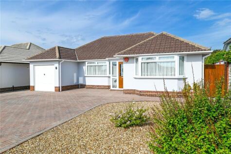 Keysworth Avenue, Barton on Sea, New Milton, Hampshire, BH25