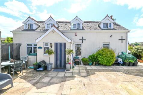 Oak Road, New Milton, Hampshire, BH25