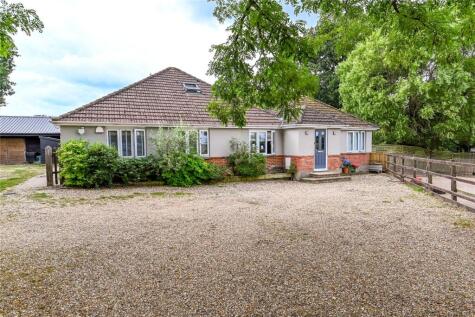 Wootton Road, Tiptoe, Lymington, Hampshire, SO41