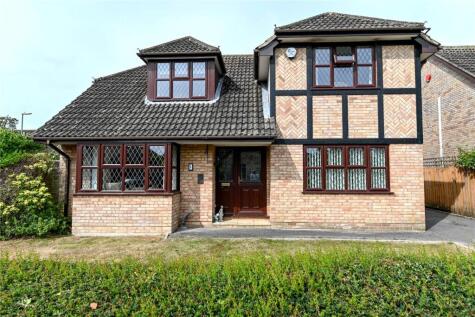 Larkshill Close, New Milton, Hampshire, BH25