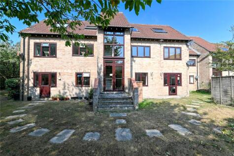 Eastlands, New Milton, Hampshire, BH25