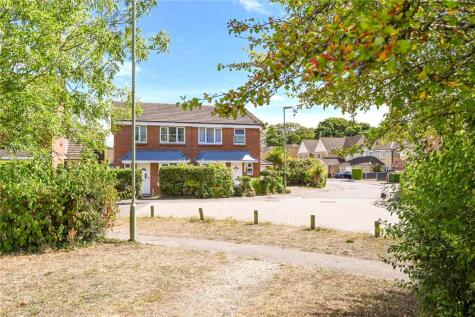 Doe Copse Way, New Milton, Hampshire, BH25