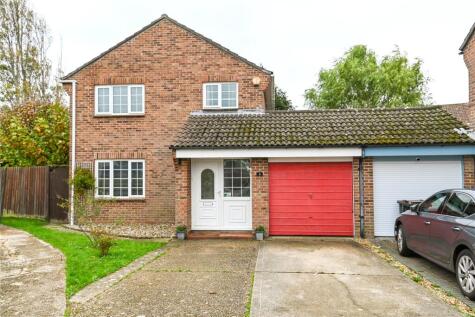 Carisbrooke Court, New Milton, Hampshire, BH25