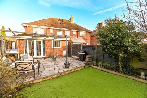 Vincent Road, New Milton, Hampshire, BH25