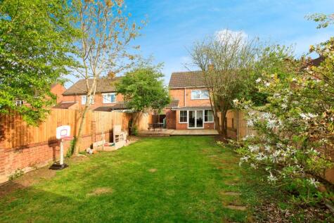 Mead Close, Peterborough