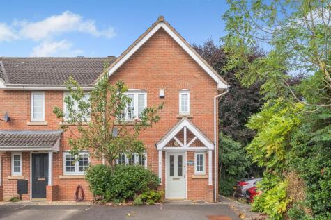 Carisbrooke Grove, Stamford