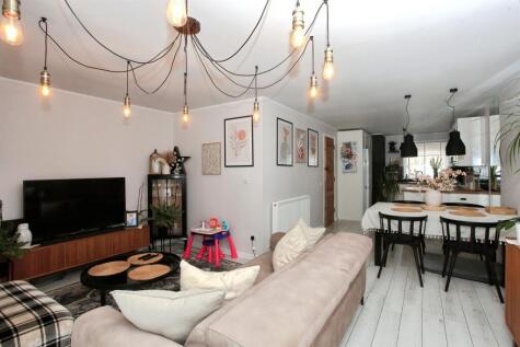 Bringhurst, Orton Goldhay, Peterborough