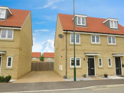 Four Chimneys Crescent, Hampton Heights, Peterborough
