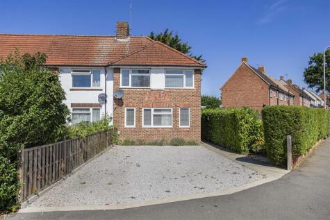 Blandford Road, Reading, RG2