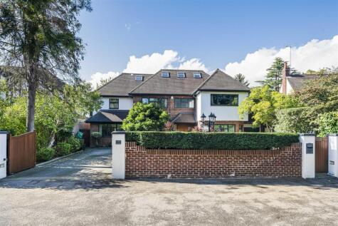 The Spears, South Drive, Sonning, RG4