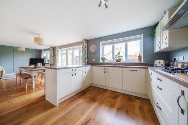 Kitchen / Diner