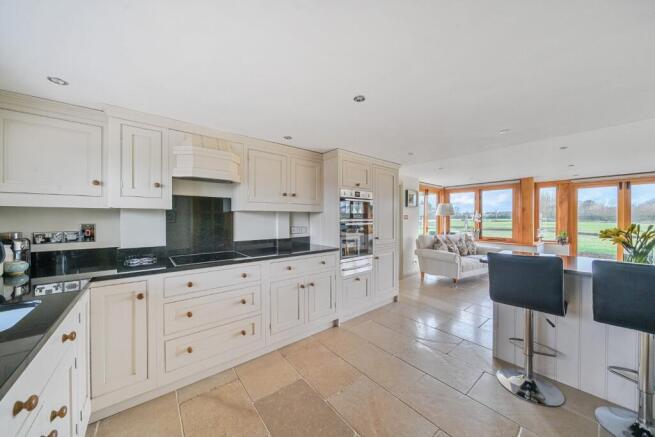 Kitchen/Dinng/Family