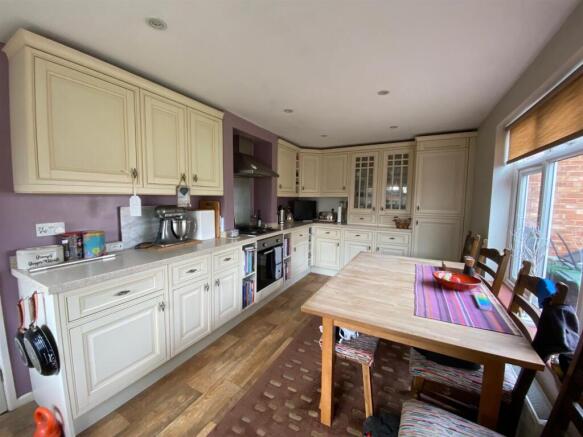 Kitchen Dining Room.jpg