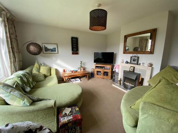 Living Room.jpg
