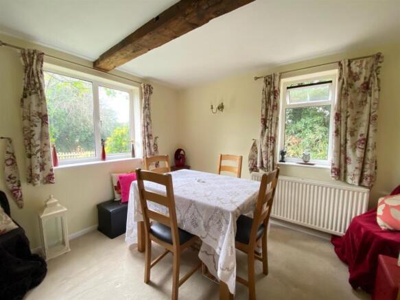 Dining Room.jpg