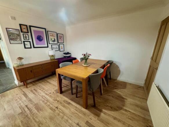 Dining Room.jpg