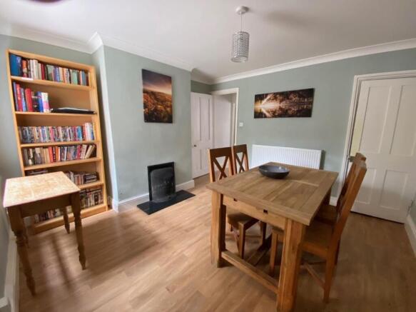 Dining Room.jpg