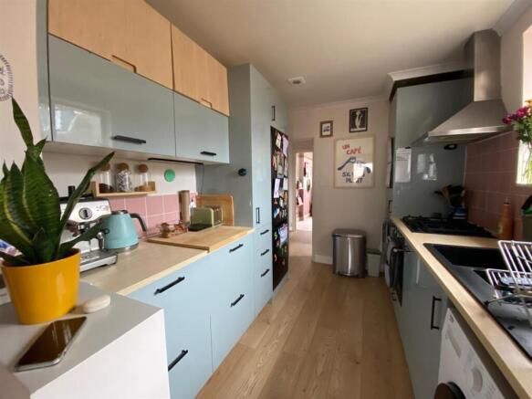 Kitchen.jpg