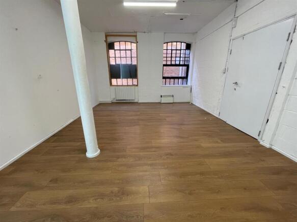 1cDarnleyRd_1stFloorUnits (2).JPG