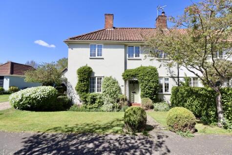 Hartsholme Drive, Lincoln