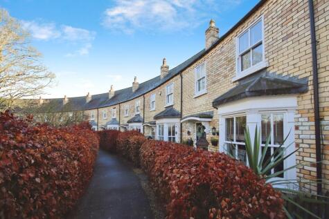 Crescent Mews, Harmston