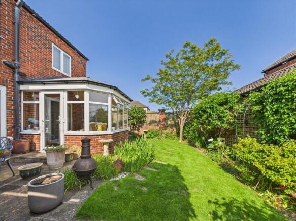 4 Bedroom Detached House - For Sale