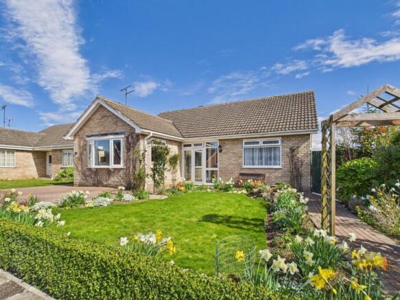 2 Bedroom Detached Bungalow - For Sale