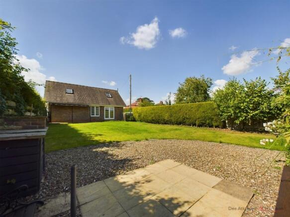 4 Bedroom Semi-Detached House - For Sale