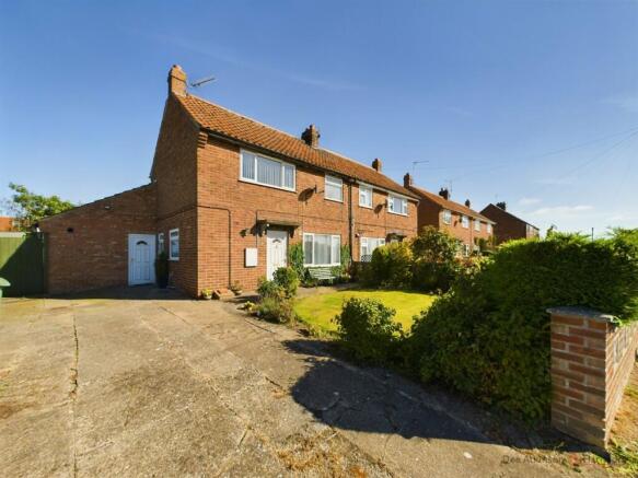 4 Bedroom Semi-Detached House - For Sale