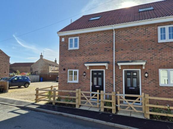 3 Bedroom Semi-Detached House - For Sale