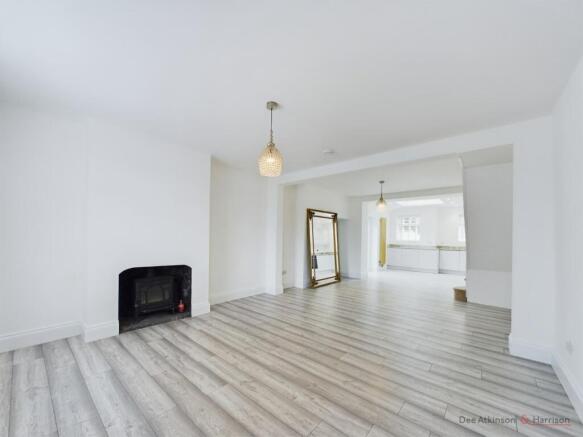 Open Plan Lounge/Dining/Kitchen